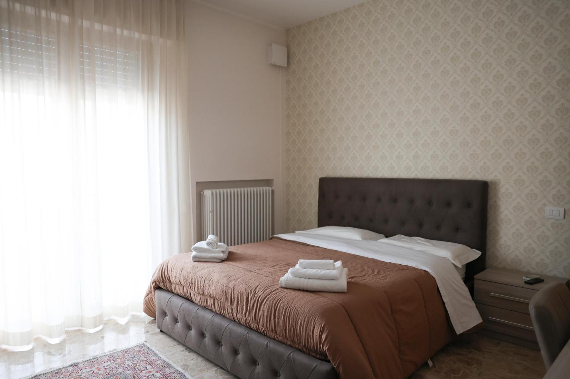 Ferienwohnung Blancohouse - Berto Luxury Rimini Centro Storico Exterior foto